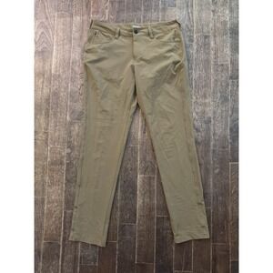 Merrell Women's Khaki Pants Hiking Lightweight Nylon Straight Zip Pockets Size 6